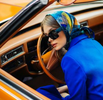 Guide des Accessoires de Luxe à Paris : Gants et Parapluies Tendance 2026