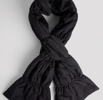 SCARVES