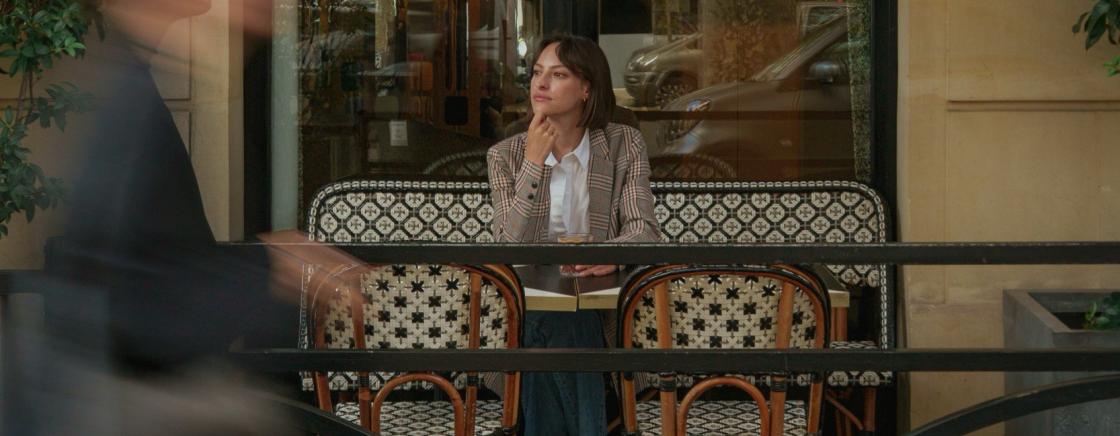 Une immersion sur mesure au cœur de la Haute Couture parisienne